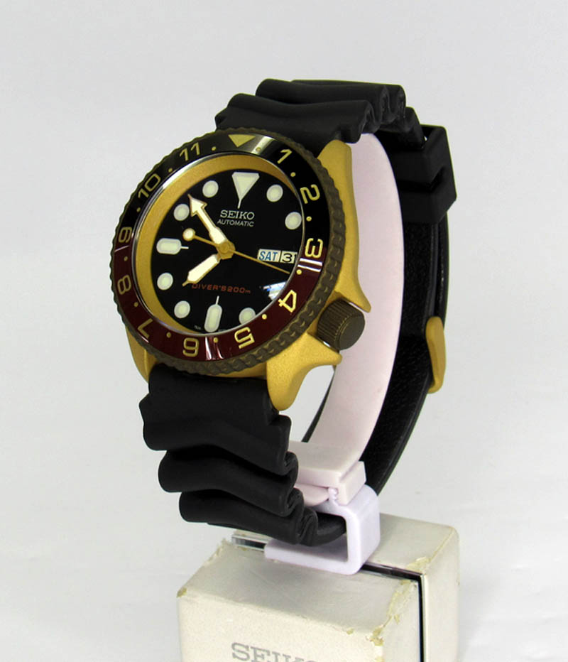 Pre Sale Seiko Mod NH36A skx007 Gold cerakote sapphire double dome ceramic  dual time insert zulu strap - Mad Mod World